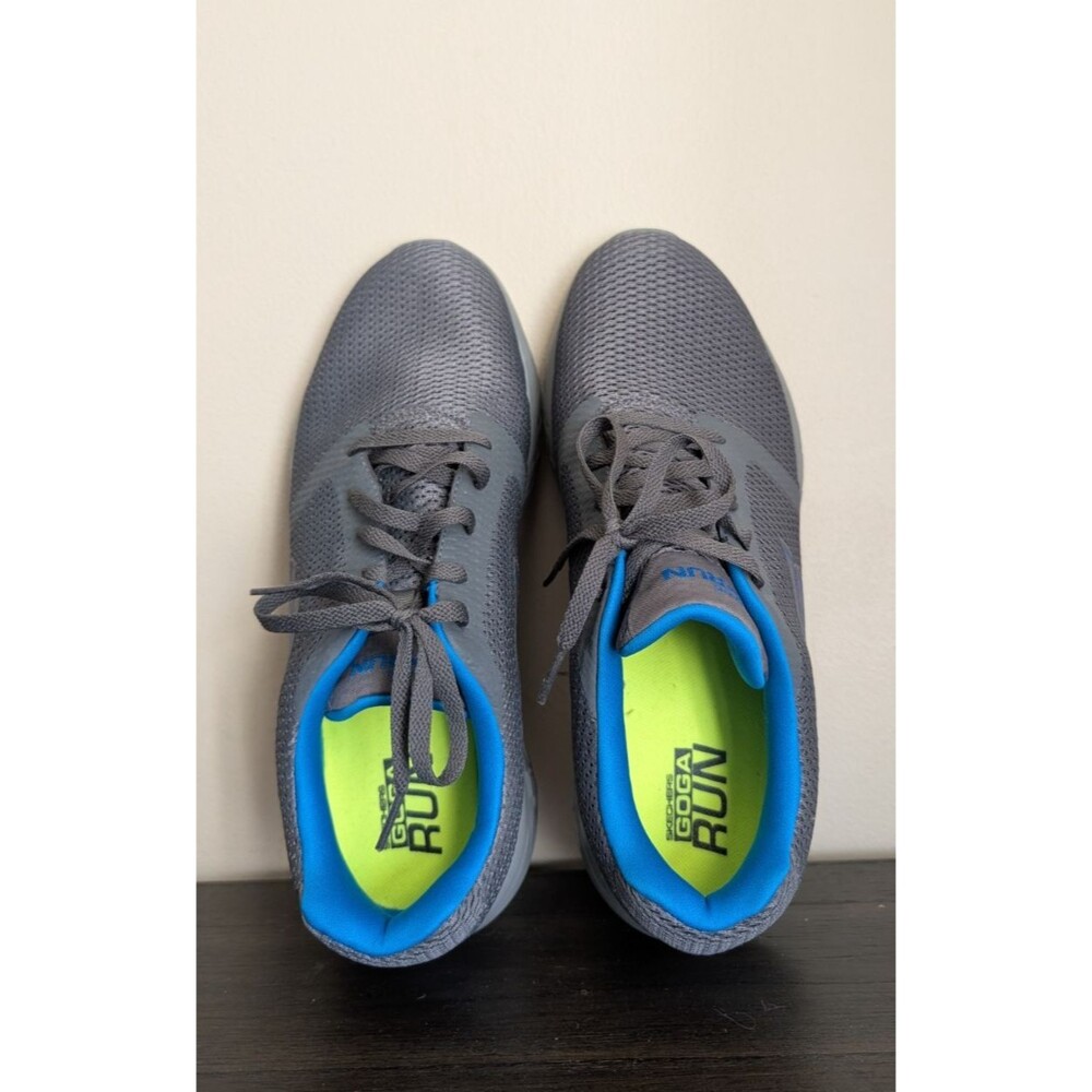 SKECHERS Go Run, Men's Size 10, Gray Sneakers, 55061, Athletic Shoes